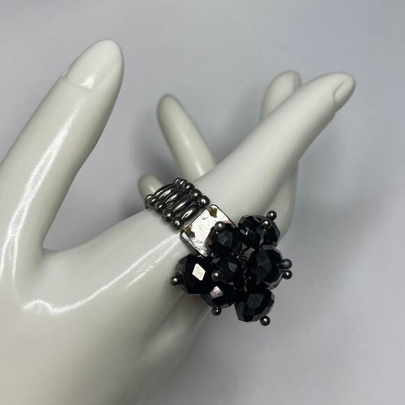 gunmetal gray and black fashion ring adjustable size costume jewelry - Picture 3 of 11